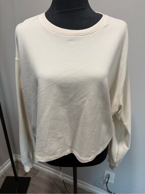 Isabel Maternity by Ingrid & Isabel Cream Crewneck Maternity Sweatshirt
